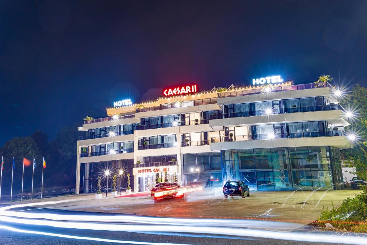 Hotel Caesar 2 Kŭrdzhali Exterior photo