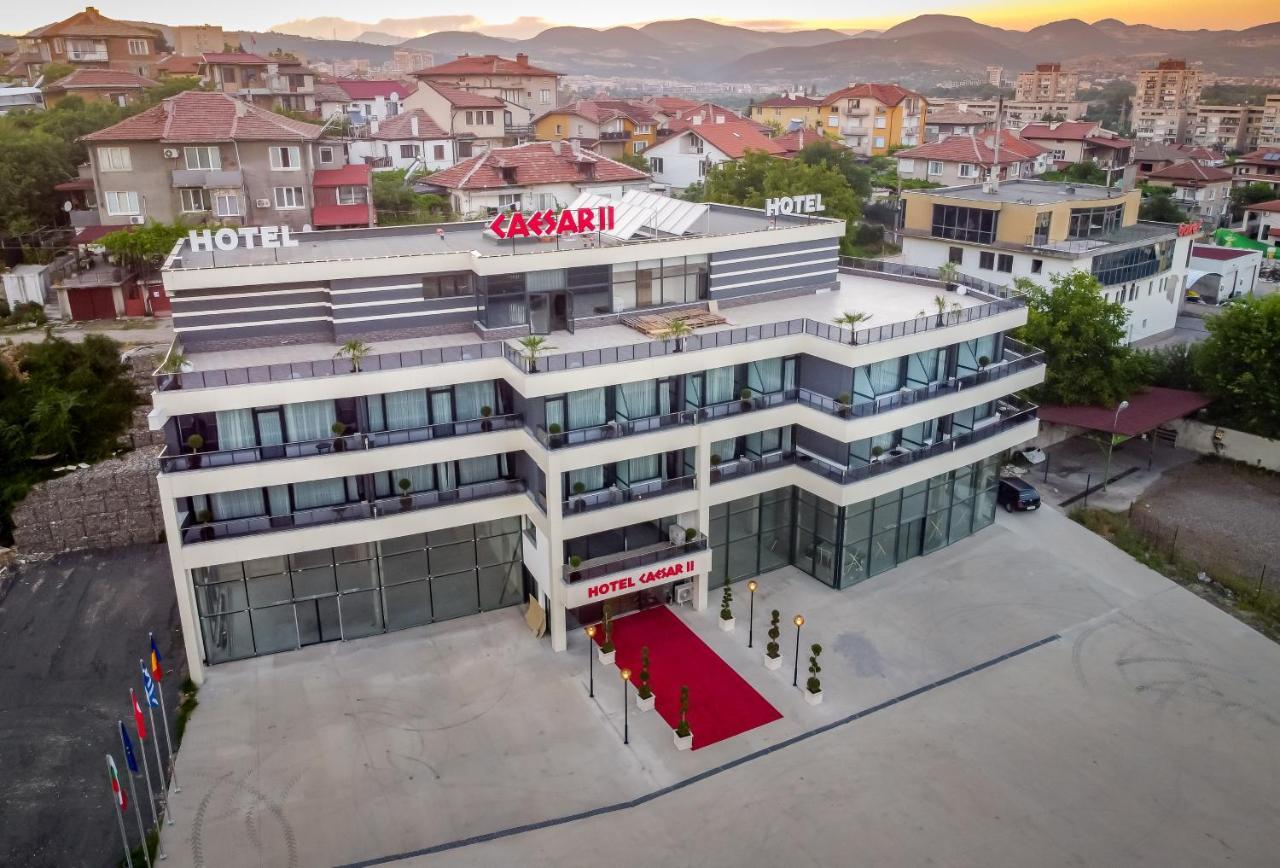 Hotel Caesar 2 Kŭrdzhali Exterior photo