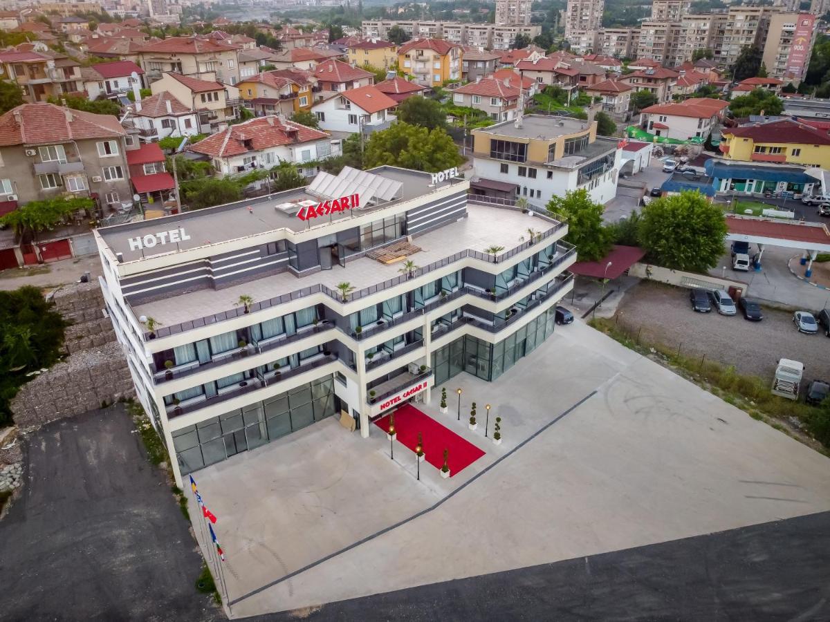 Hotel Caesar 2 Kŭrdzhali Exterior photo